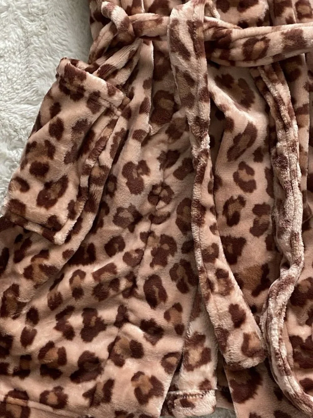Juicy Couture JC Logo Leopard Super Soft Plush Short Robe Women’s Sz L/XL NEW